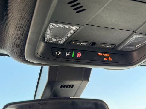 Used 2022 Chevrolet Equinox RS w/ LPO, Floor Liner Package image 38