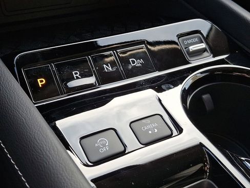 New 2025 Nissan Murano SV image 9