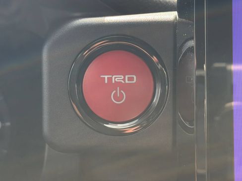 New 2026 Toyota 4Runner TRD Off-Road Premium AWD/4WD image 37