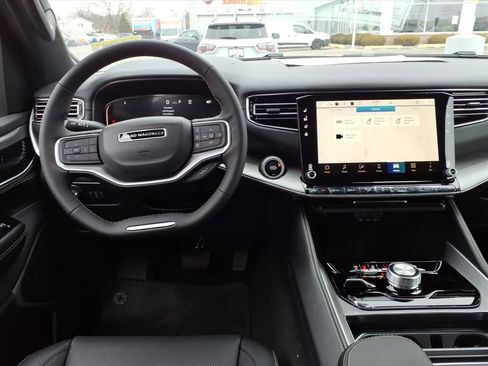New 2026 Jeep Grand Wagoneer 4WD image 13