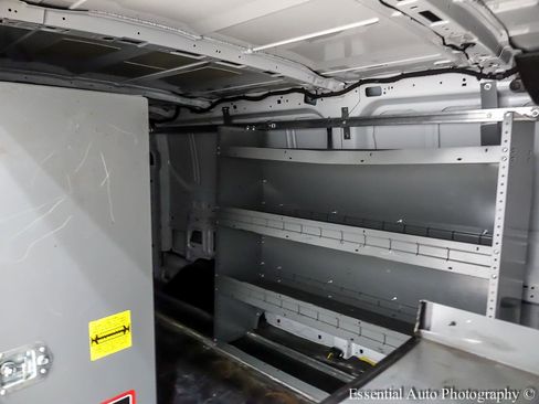 Used 2019 Ford Transit 250 148 Low Roof image 19