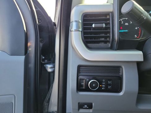 Certified 2025 Ford F250 XLT image 22