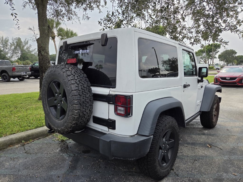 Used 2017 Jeep Wrangler Sport AWD/4WD image 5