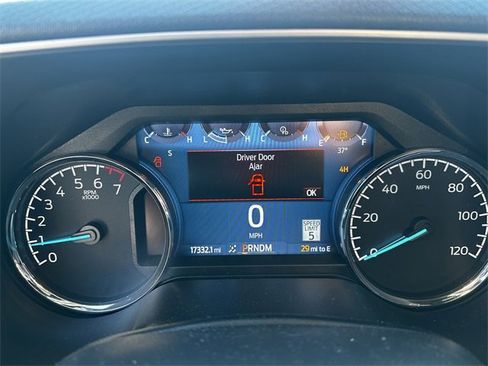 Certified 2022 Ford F150 XLT w/ Equipment Group 302A High image 20