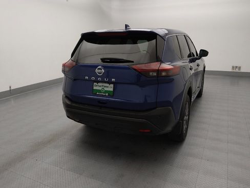 Used 2021 Nissan Rogue S image 7