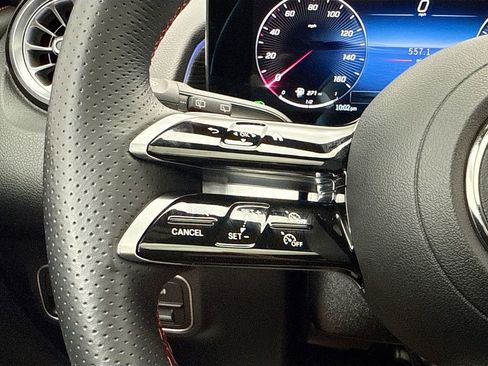 Certified 2025 Mercedes-Benz GLB 250 image 11