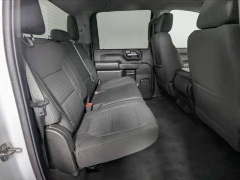 Used 2022 Chevrolet Silverado 2500 Custom w/ Custom Value Package AWD/4WD image 21