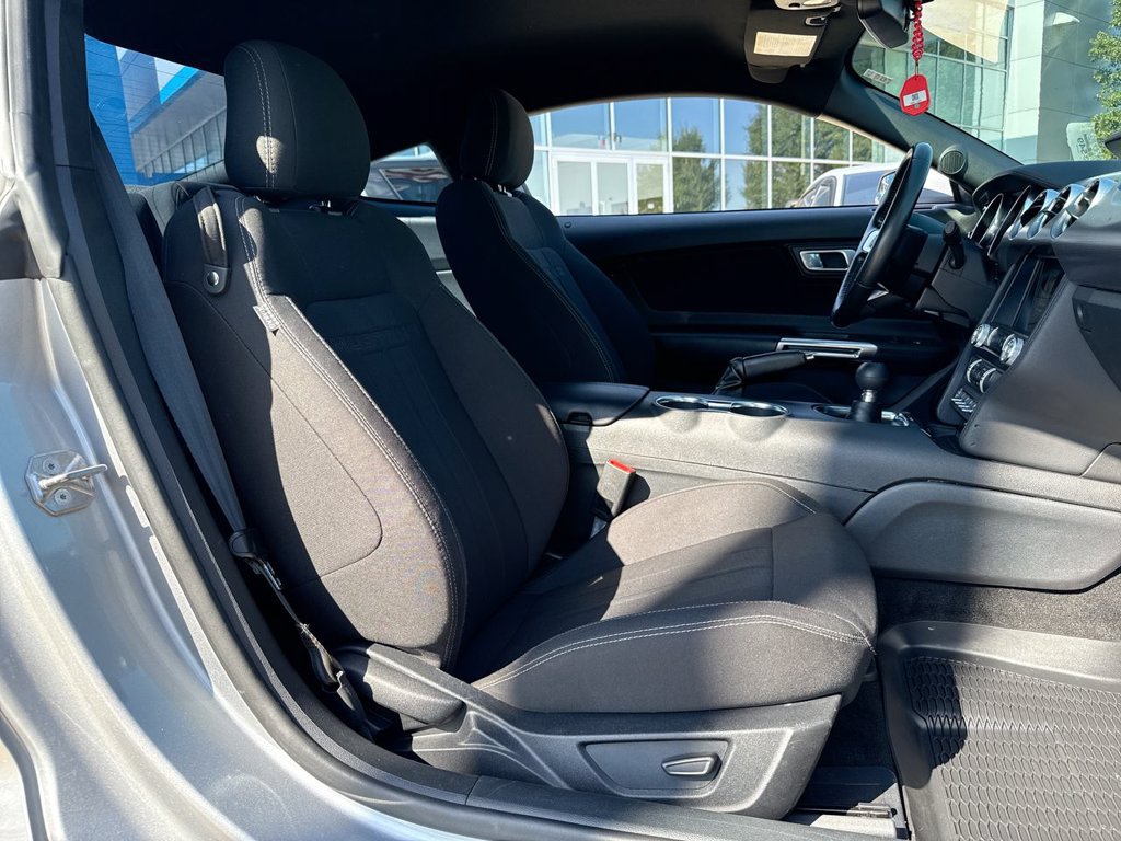 Used 2020 Ford Mustang GT w/ Black Accent Package RWD image 24