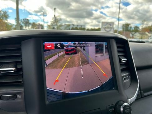 Used 2024 RAM 2500 Big Horn image 17