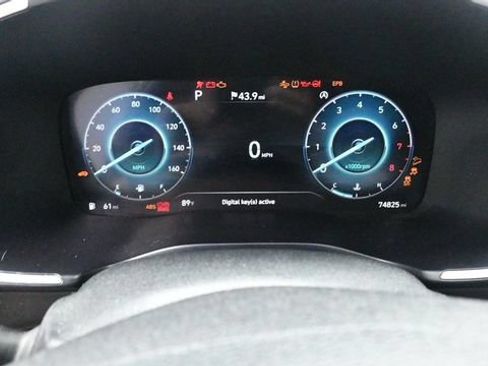Used 2022 Hyundai Santa Fe SEL w/ Convenience + Premium Package AWD/4WD image 19
