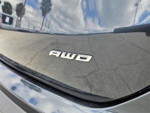 Certified 2024 Ford Edge SE image 40