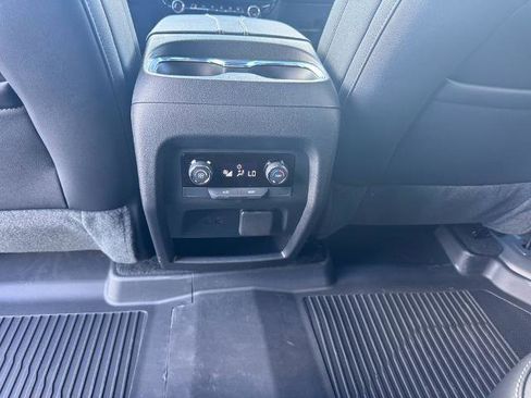 New 2026 Chevrolet Traverse LT w/ Enhanced Driving Package image 15