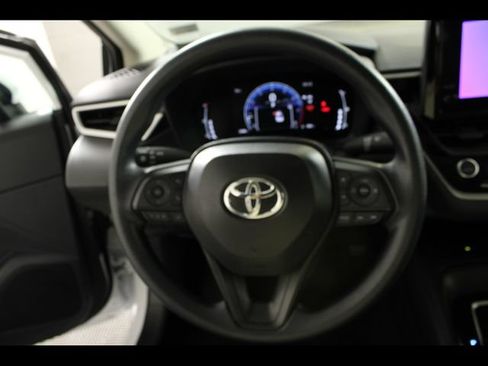 Used 2026 Toyota Corolla LE w/ LE Premium Package FWD image 19