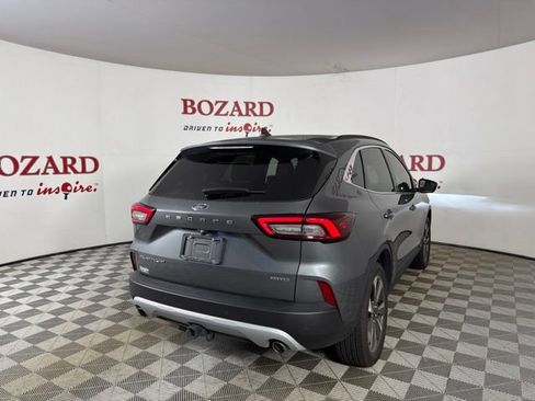 Used 2024 Ford Escape Platinum w/ Premium Technology Package AWD/4WD image 8