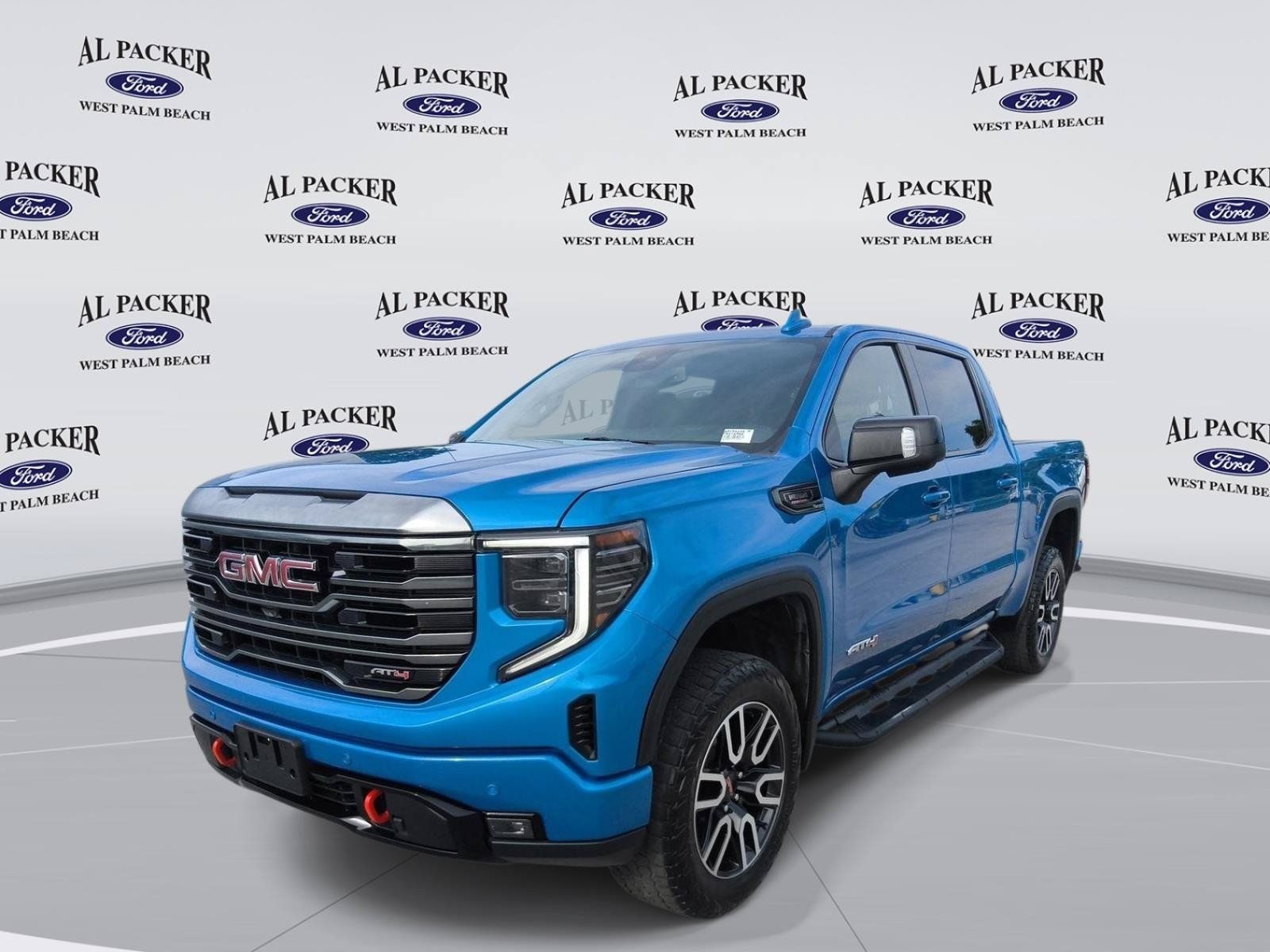 Used 2023 GMC Sierra 1500 AT4 w/ AT4 Premium Package AWD/4WD image 1