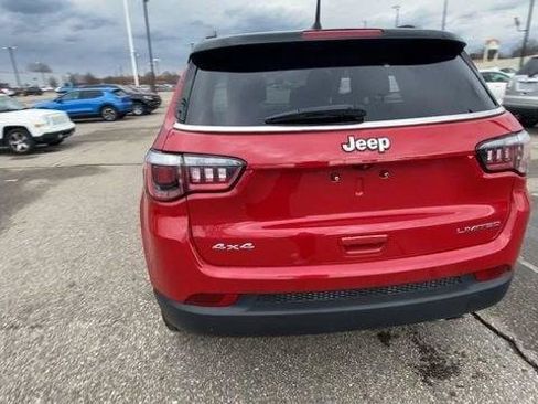 Used 2019 Jeep Compass Limited AWD/4WD image 9