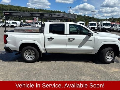 Used 2024 Chevrolet Colorado W/T w/ Safety Package RWD image 6