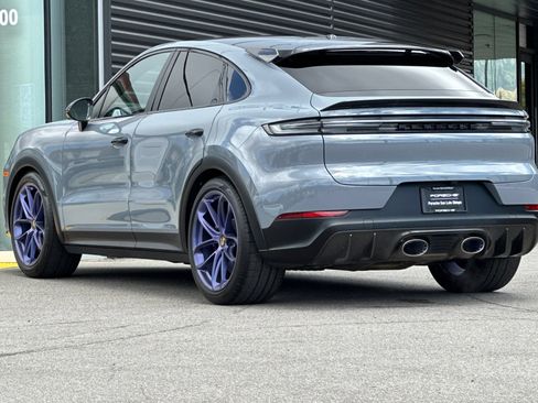 Certified 2024 Porsche Cayenne Turbo GT AWD/4WD image 3