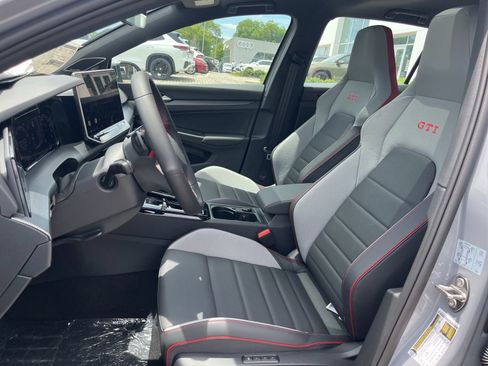 New 2026 Volkswagen GTI SE FWD image 20