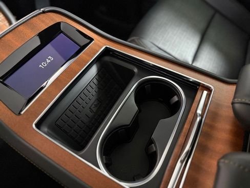 New 2025 Lincoln Navigator L Black Label image 59