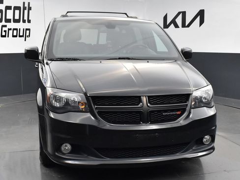 Used 2019 Dodge Grand Caravan GT FWD image 8