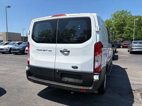 Used 2024 Ford Transit 250 Low Roof w/ Exterior Upgrade Package RWD image 5