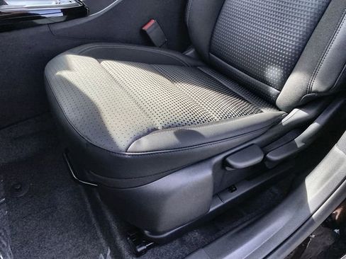 New 2026 Chevrolet Trax LT FWD image 29