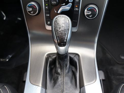 Used 2015 Volvo V60 T5 Premier Plus AWD/4WD image 37