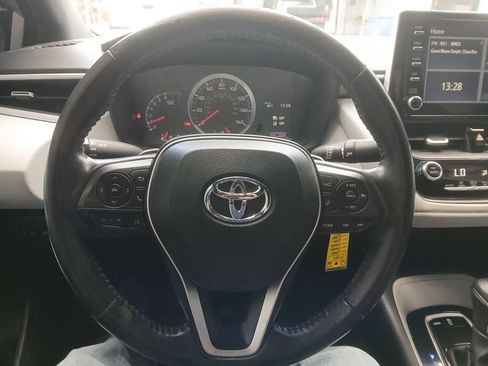 Used 2020 Toyota Corolla SE image 16