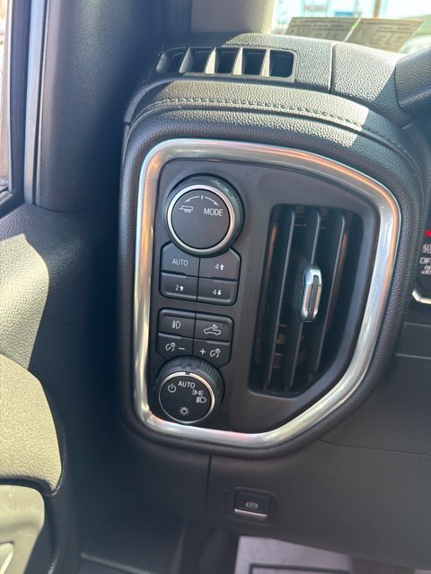 Used 2021 Chevrolet Silverado 1500 RST AWD/4WD image 33