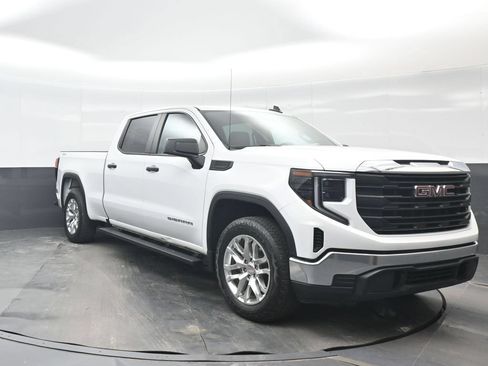 Used 2024 GMC Sierra 1500 Pro w/ Pro Value Package AWD/4WD image 9