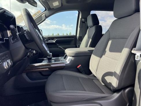 New 2026 GMC Sierra 1500 Elevation image 25