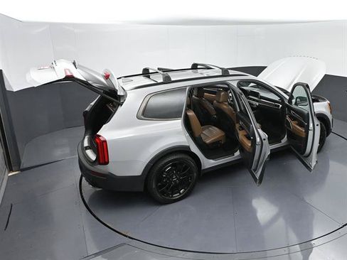 Used 2022 Kia Telluride SX w/ SX Prestige Package AWD/4WD image 55