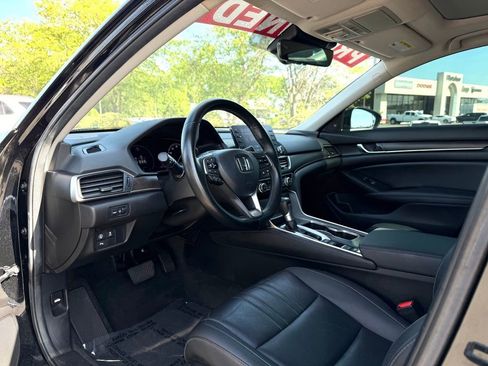 Used 2021 Honda Accord EX-L image 10