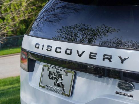 Used 2018 Land Rover Discovery HSE Luxury AWD/4WD image 12