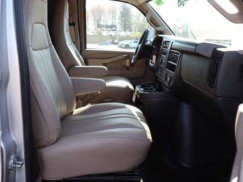 New 2025 Chevrolet Express 3500 w/ Driver Convenience Package RWD image 16