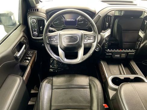 Used 2023 GMC Sierra 3500 Denali w/ Technology Package image 26