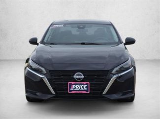 Used 2025 Nissan Altima 2.5 SV FWD video 2
