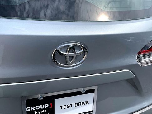 Used 2024 Toyota Corolla Cross L FWD image 31