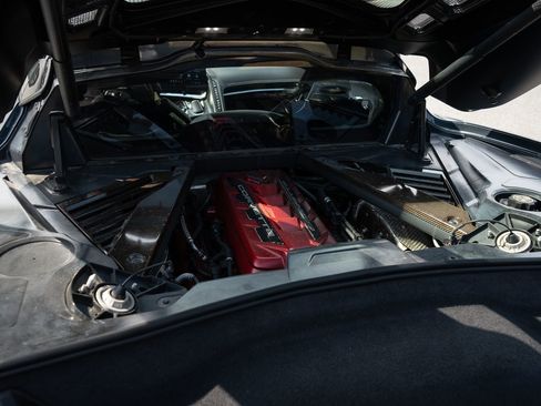 Used 2020 Chevrolet Corvette Stingray w/ 3LT Preferred Equipment Group image 19