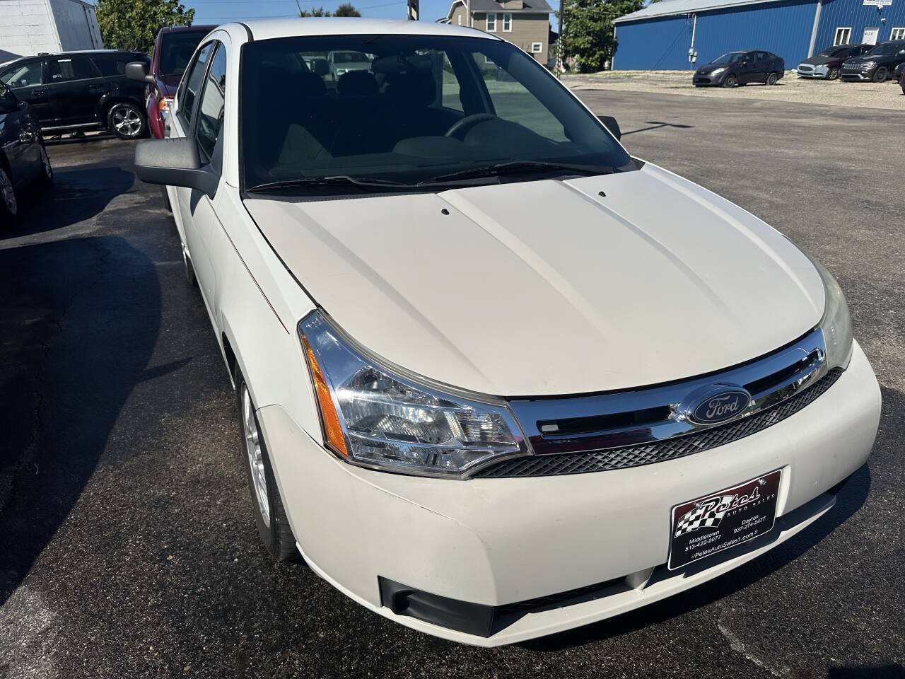 Used 2010 Ford Focus SE FWD image 8