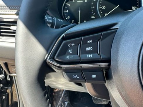 New 2025 MAZDA CX-5 AWD 2.5 S w/ Premium Plus Pkg image 19