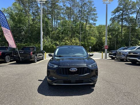 Used 2024 Ford Escape Active image 11