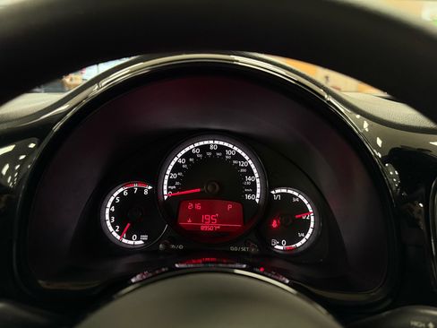 Used 2014 Volkswagen Beetle 1.8T image 13