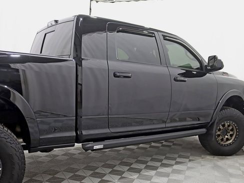 Used 2021 RAM 2500 Laramie w/ Night Edition image 11