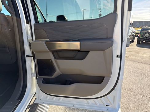 New 2026 Ford F250 Platinum w/ Platinum Plus Package image 20