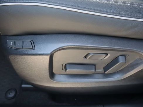 Used 2025 MAZDA CX-5 AWD 2.5 S w/ Premium Plus Pkg image 11