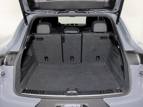 Used 2024 Porsche Cayenne Coupe image 13