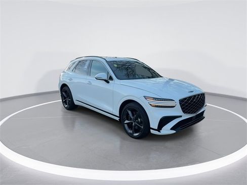 Used 2026 Genesis GV70 2.5T Sport Prestige image 2