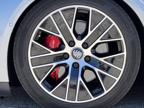 Certified 2022 Porsche Taycan 4S image 14